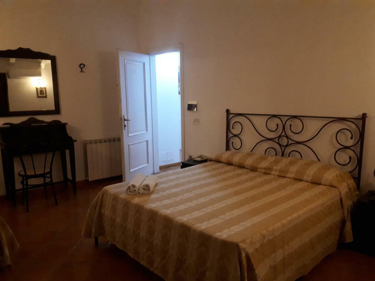 Hotel La Perla Villammare Extérieur photo